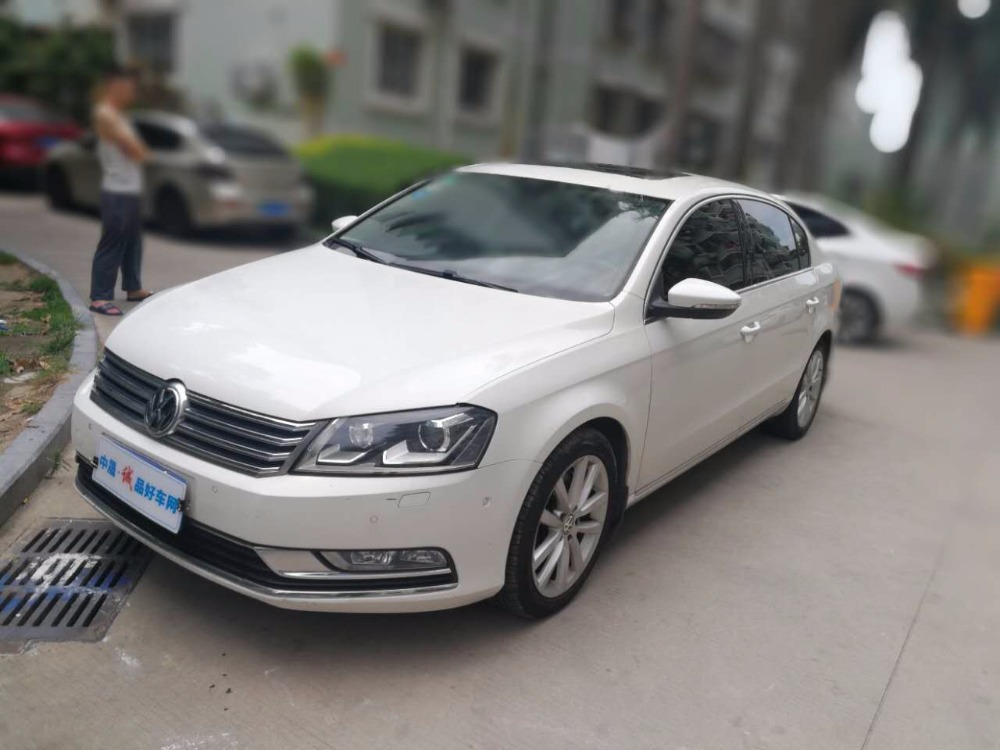 2012款 迈腾 1.8TSI DSG尊贵型