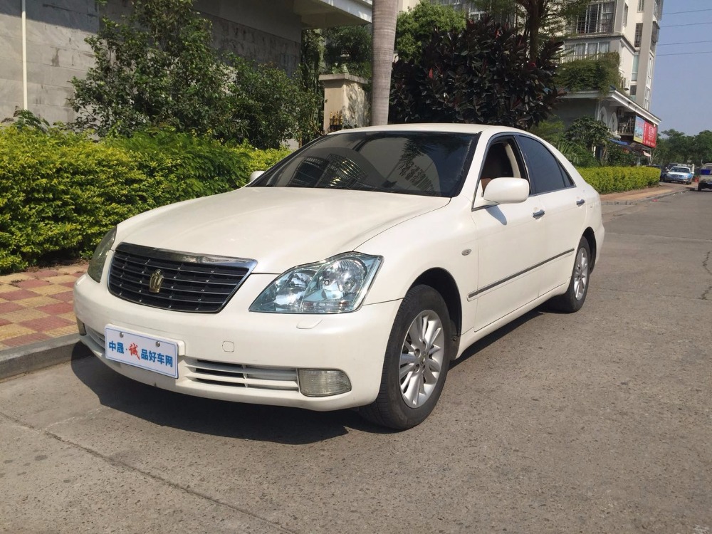 2006款 皇冠 2.5L Royal真皮版