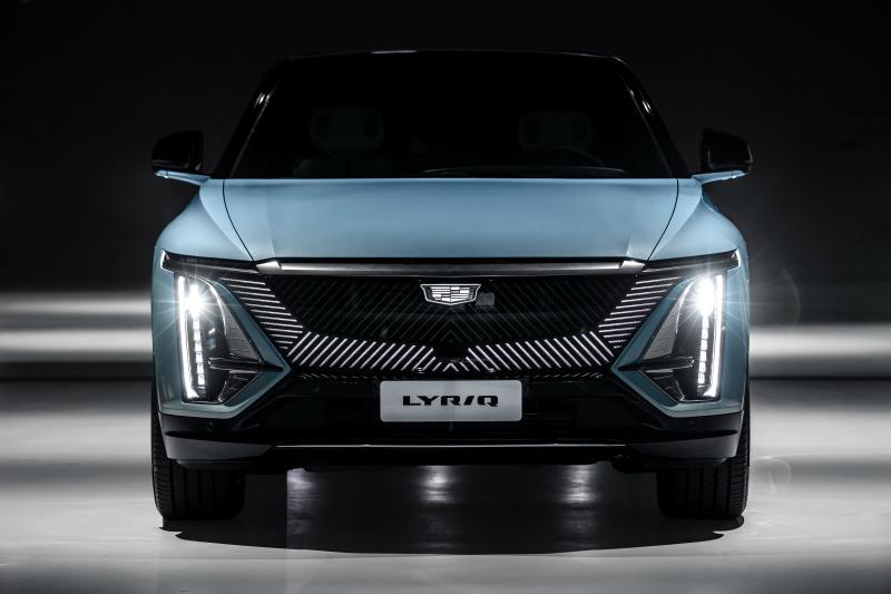 携手时代精英 迈进美好未来 凯迪拉克 真·豪华纯电中大型SUV LYRIQ正式开启预订