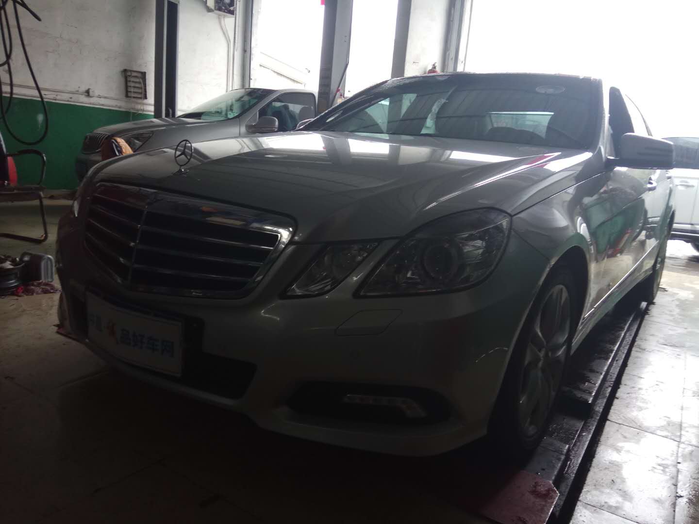 2009款 奔驰E级(进口) E300 时尚型