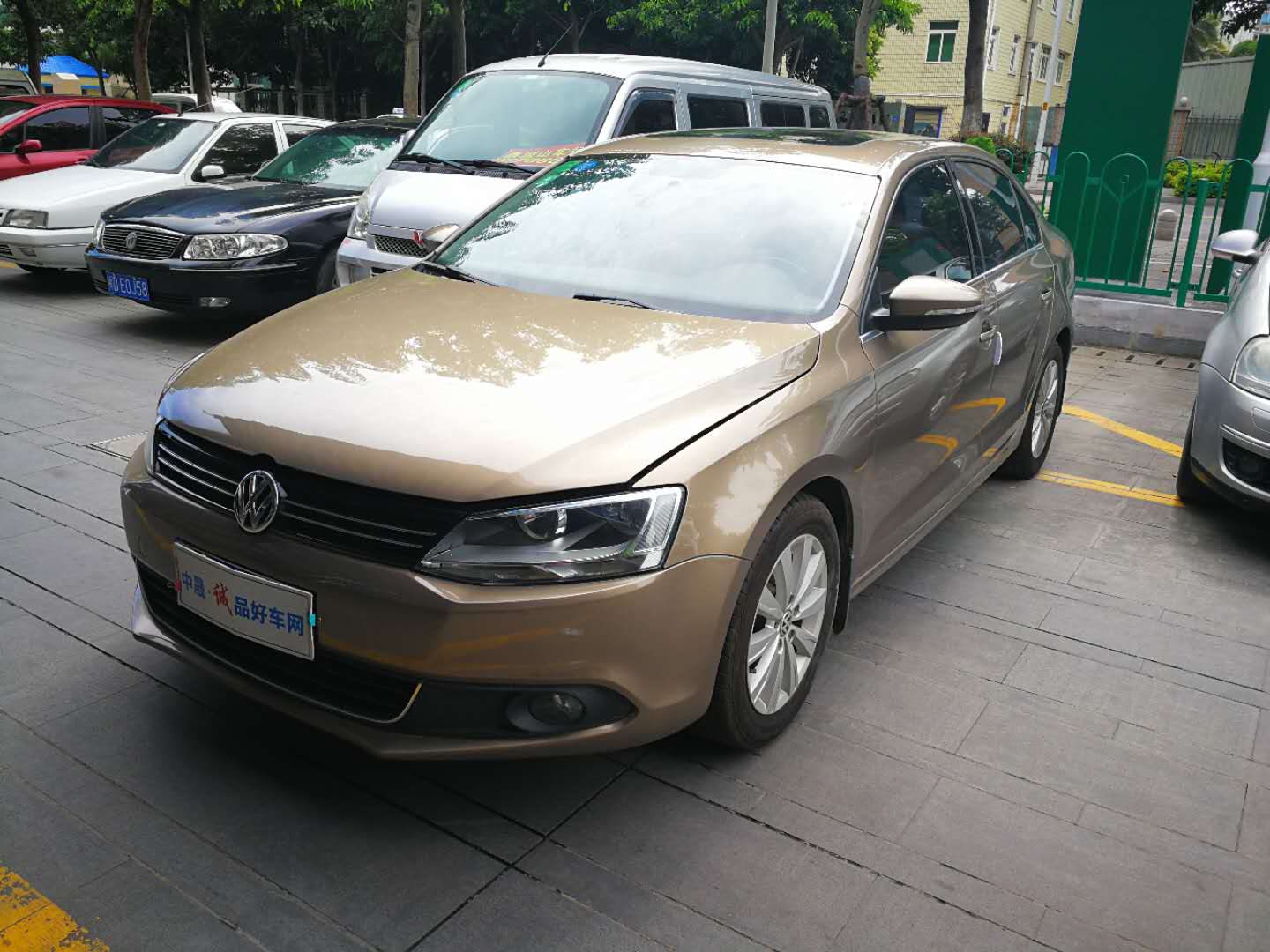 2014款 速腾 改款 1.6L 自动时尚型