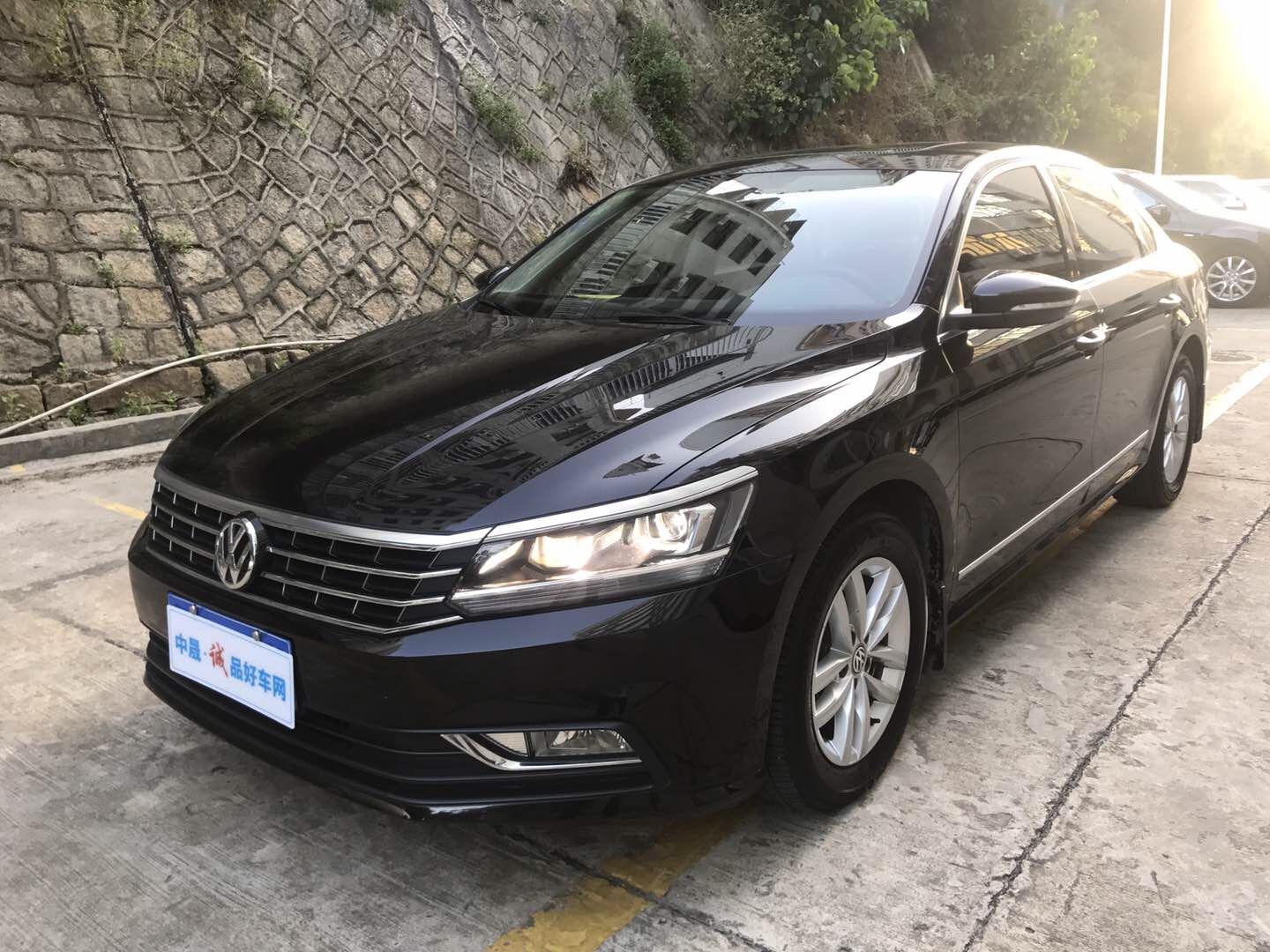 2016款 帕萨特 330TSI DSG尊荣版