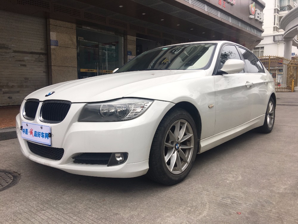 2011款 宝马3系 320i 时尚型