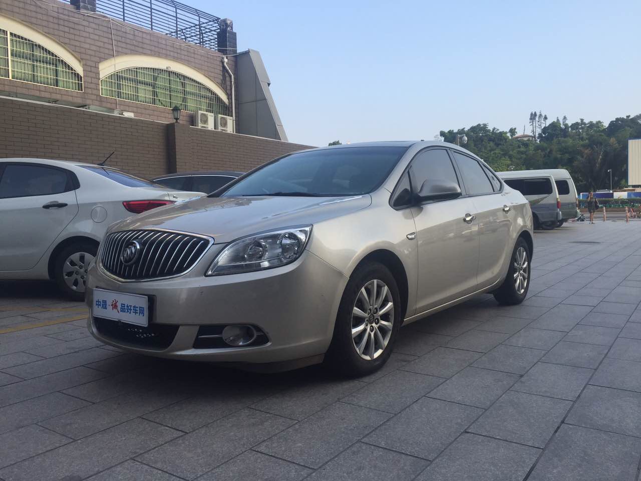 2012款 英朗GT 1.6L 自动 时尚型
