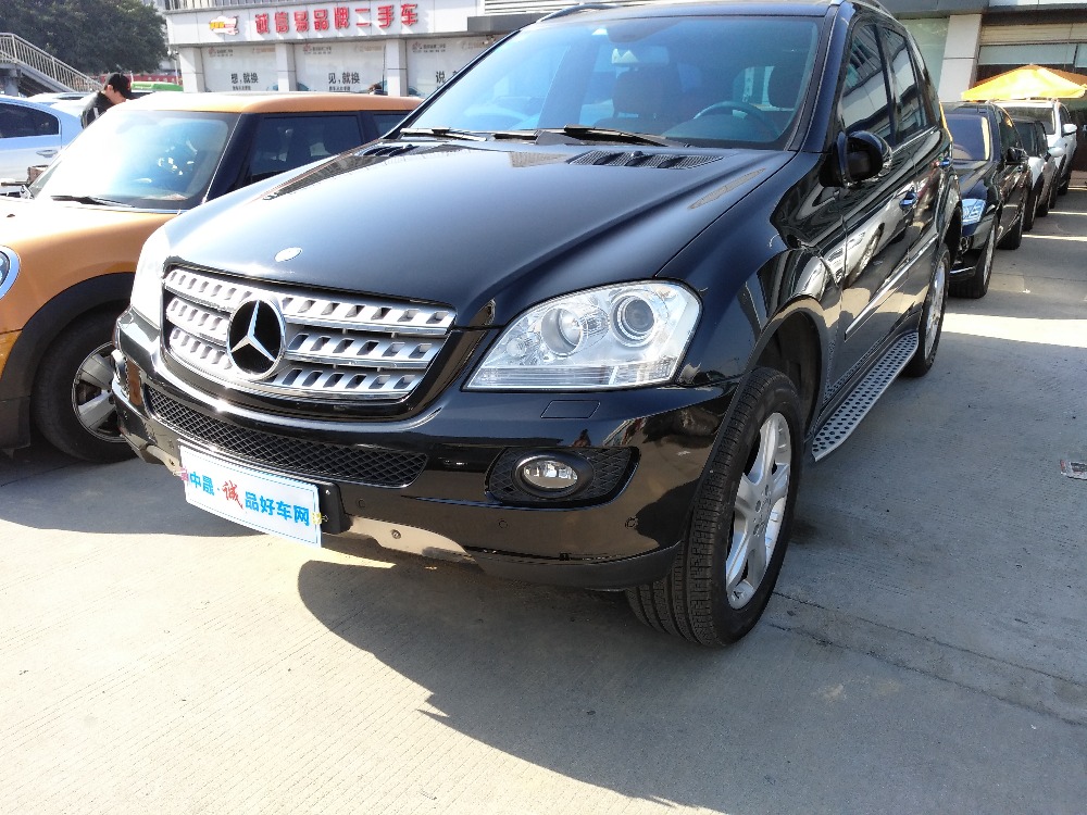 2008款 奔驰M级(进口) ML350 4MATIC 豪华型