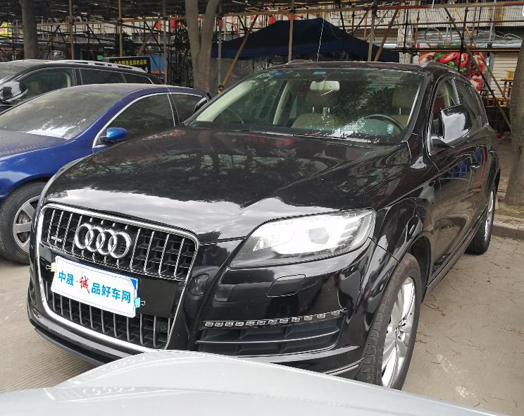 奥迪Q72011款 3.0 TFSI 专享型(245kW)