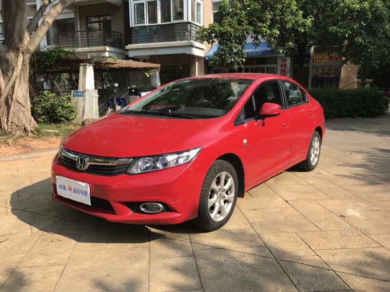 2012款 思域 1.8L 自动 VTi豪华导航版