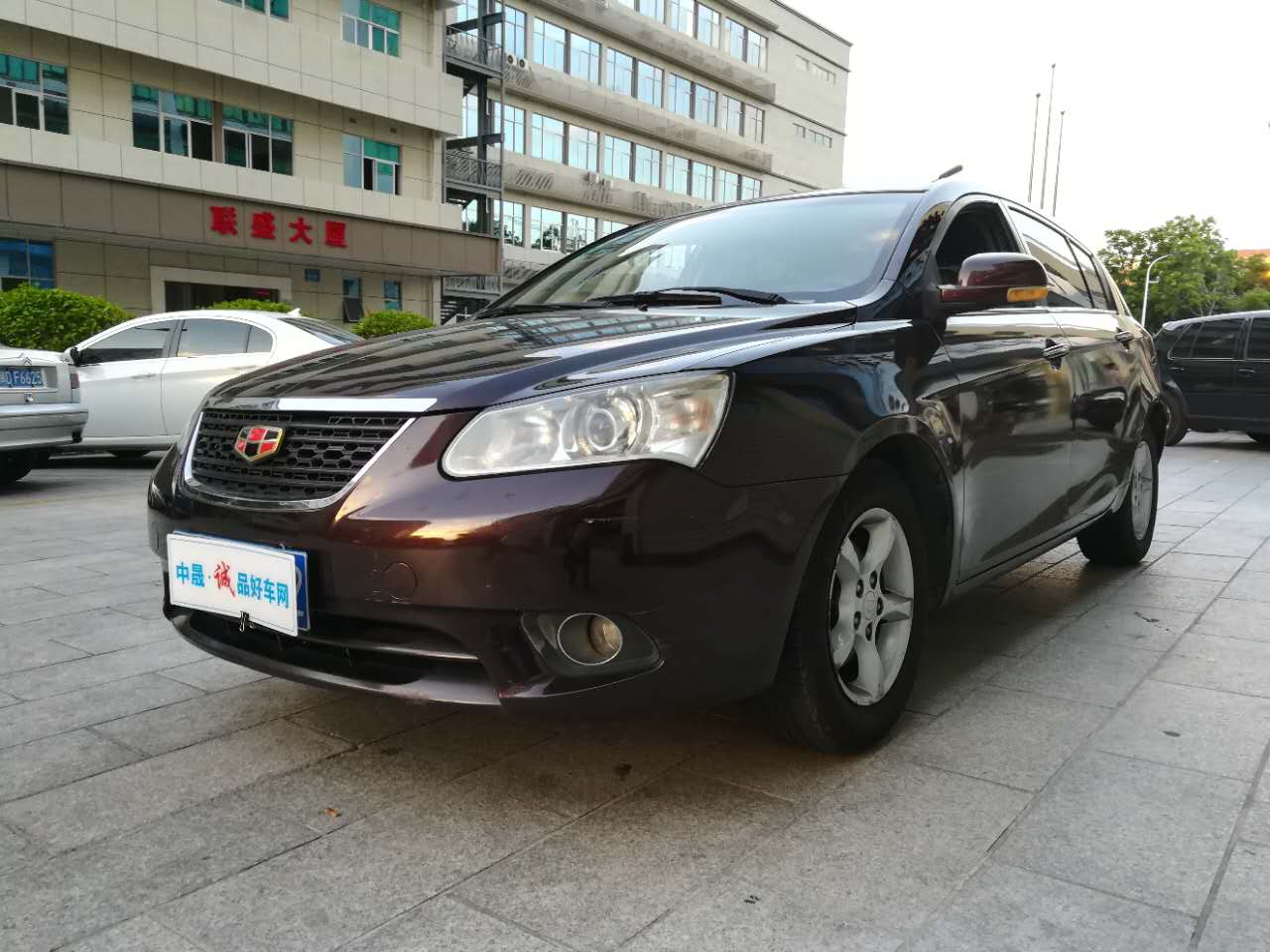 2012款 帝豪EC7-RV 1.5L 手动 舒适型