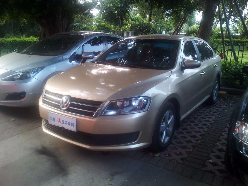 2013款 朗逸 1.6L 自动 风尚版