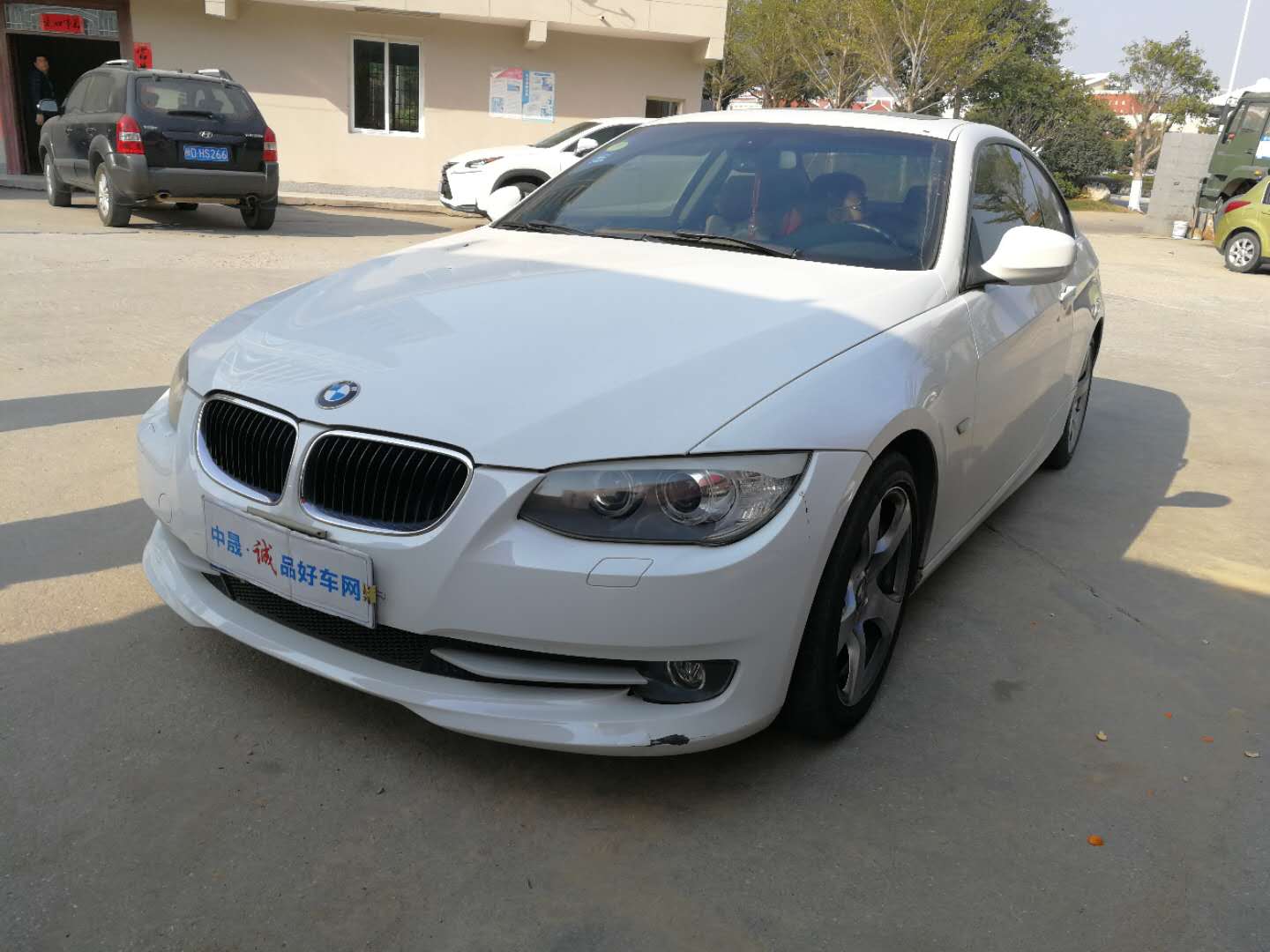 2011款 宝马3系(进口) 双门轿跑车 320i
